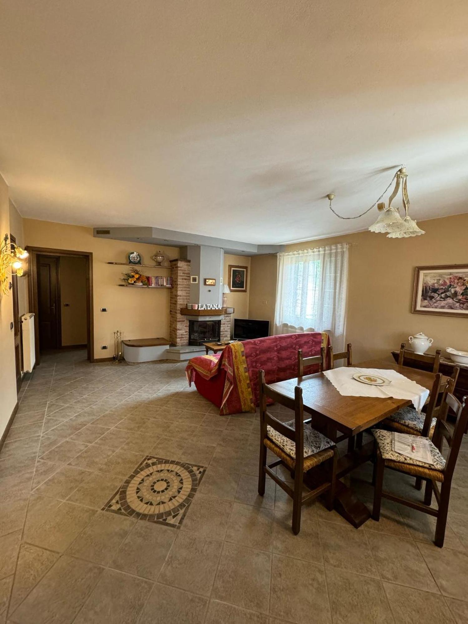 Appartamento Gallicano - La Tana Экстерьер фото